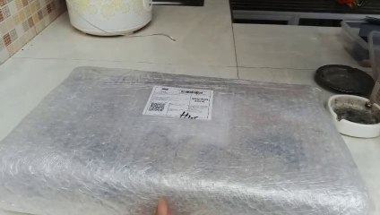 Open Box Lenovo Yoga 330 intel celeron n4000 eMcc 128Gb