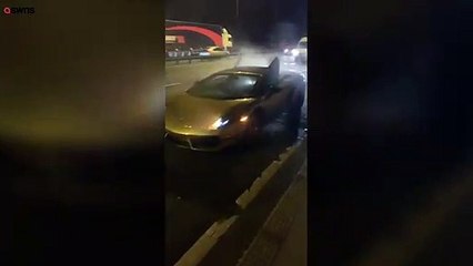 Lamborghini explode uma hora depois do dono ter pago mais de 10 mil euros pela revisão