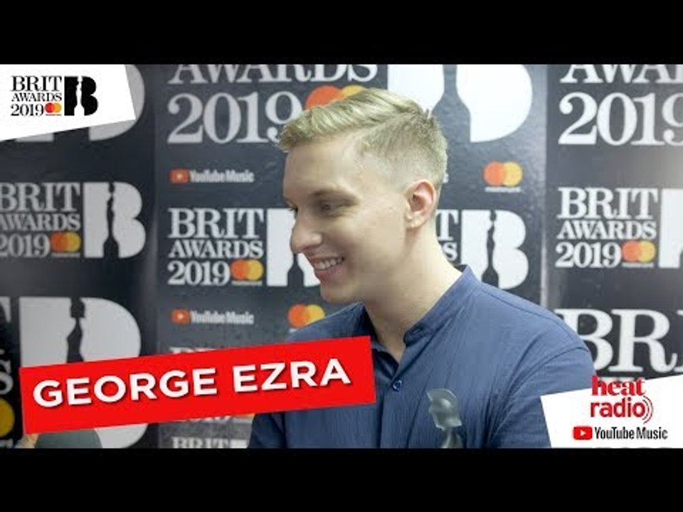 George Ezra says they don't teach you about acceptance speeches at school!