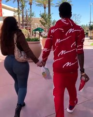 Soulja Boy n'aime pas que l'on regarde les fesses de sa copine