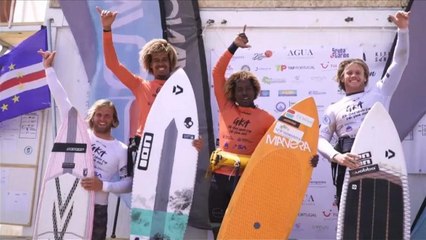 Mitu Monteiro lidera prova de kitesurf em Cabo Verde