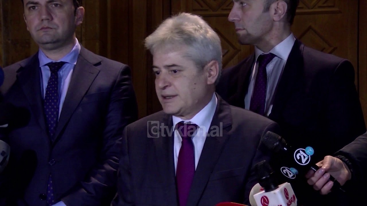 Arrihet marreveshja Zaev - Ahmeti