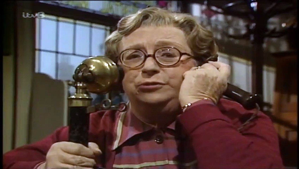 In Loving Memory - God Rest Ye Merry Gentlemen (1982 Christmas Special)