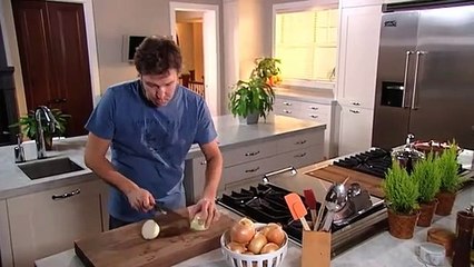 Émincer un oignon comme un chef