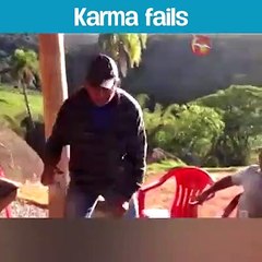 karma instantaneo jajaja