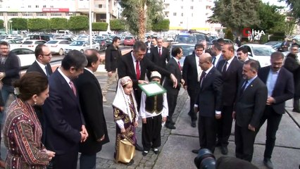 Bakan Selçuk'a “fidan sertifikası'