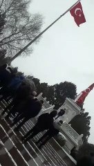 habib akalın şehitler tepesi boş değil biri var bekliyor şiiri habib akalın yorumuyla
