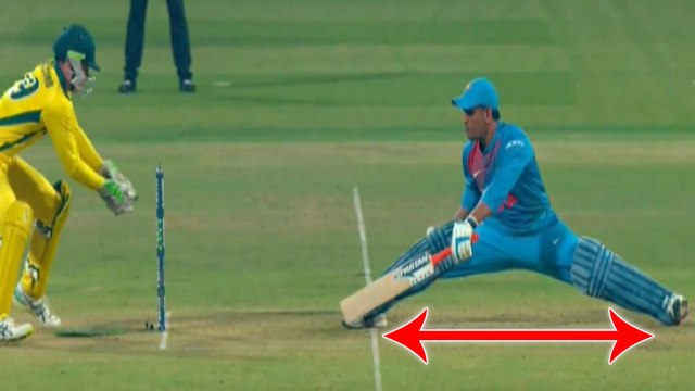 India vs Australia 2nd T20I : Super Flexible MS Dhoni stretches 2.14 m to foil stumping | वनइंडिया