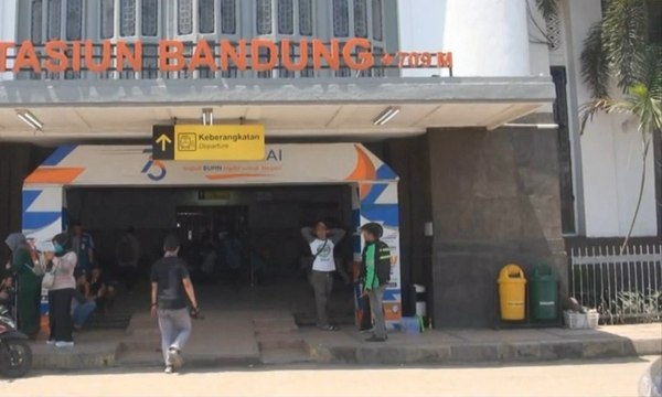 Penjualan Tiket Kereta Api Lebaran Resmi Dibuka