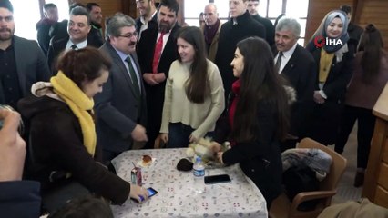 Başkan Can öğrencilere çorba ve çay ikram etti