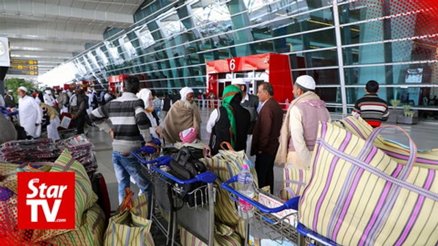 Airlines cancel flights over Kashmir violence