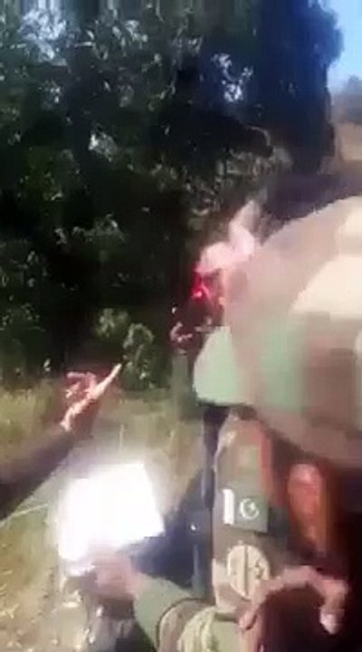 Video of Indian pilot arrested by Pakistan Army| Pakistan Air force Vs Indian Air Force