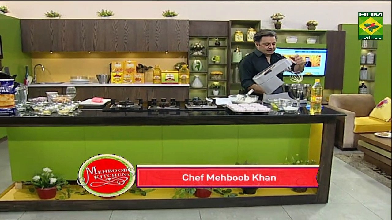 Caramel Cupcakes Recipe by Chef Mehboob Khan 27 February 2019 - video ...
