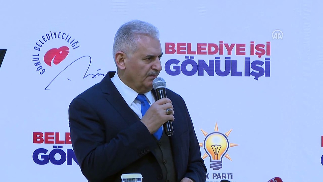 Binali Yıldırım, Zeytinburnu'nda Sektör Buluşması kahvaltı programına katıldı - İSTANBUL