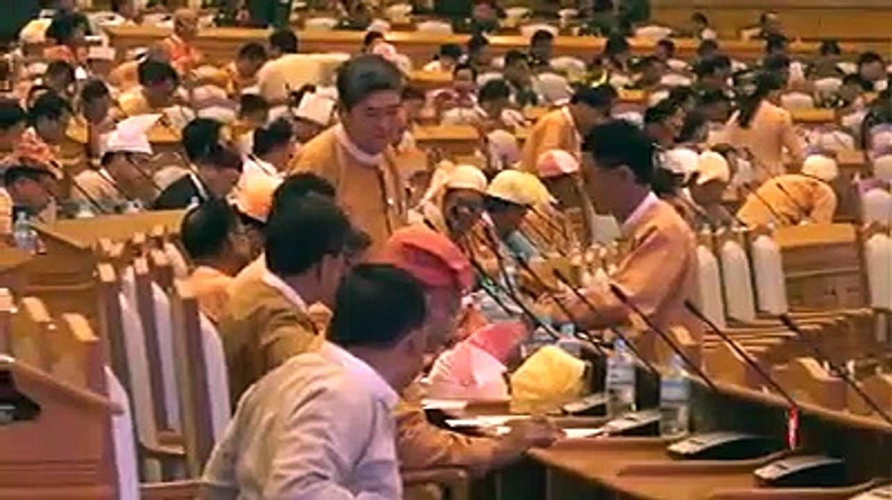 ဦးေရႊမန္း၏ အထူးေကာ္မရွင္ ဖ်က္သိမ္းခံရမႈအေပၚ သူတို႔အျမင္ (ရုပ္/သံ)