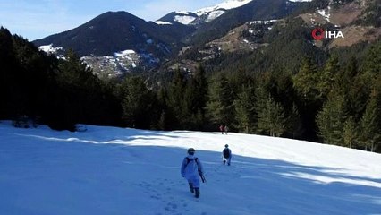 Jandarma o evleri tek tek arıyor