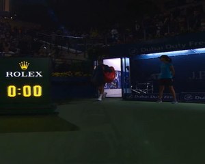 تنس: بطولة دبي: فيدرر يفوز على فيرداسكو 6-3 و3-6 و6-3
