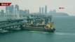 Rus kargo gemisi, Güney Kore'de köprüye çarptı