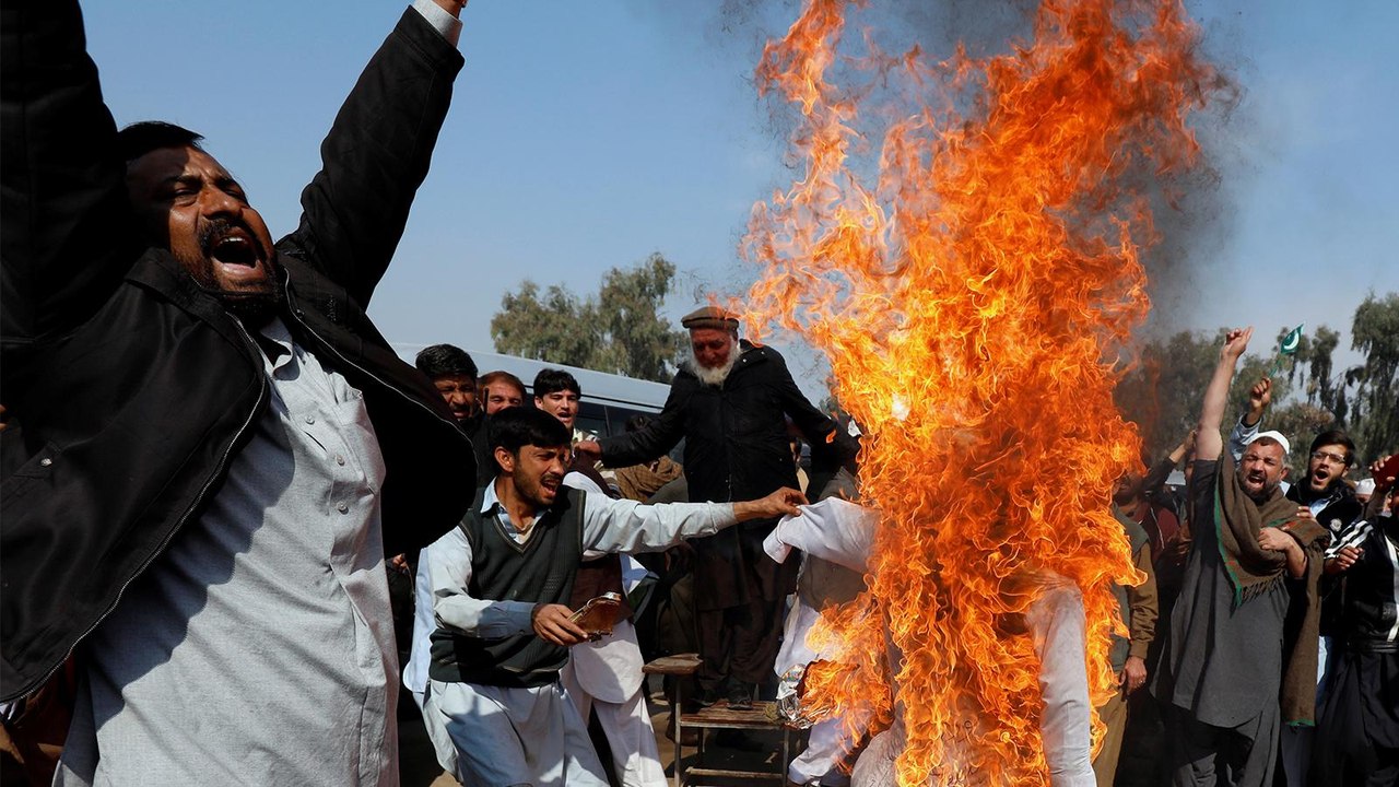 التصعيد بين الهند وباكستان.. مساع دولية للتهدئة واحتواء الأزمة