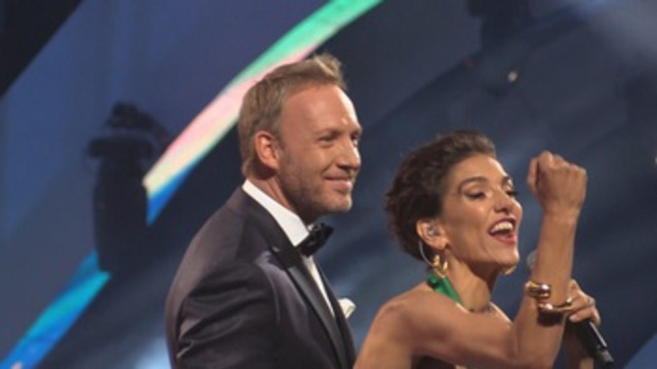 Martín Cárcamo se mide por primera vez al "Monstruo" como presentador del festival