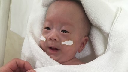 World’s smallest baby boy discharged from hospital