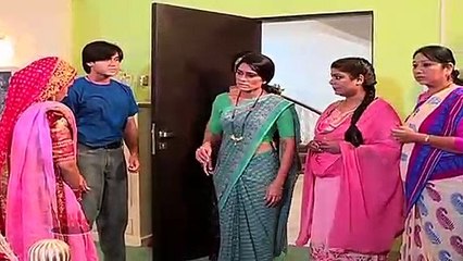 Yeh Un Dinon Ki Baat Hain- Naina and Sameer Get Close; Mami Catches Them Together