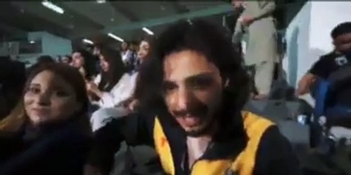 Kamran Akmal ko khanay mai kia pasand ha?