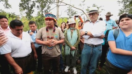 Afectados por vertido atribuido a Chevron piden que Ecuador no lo limpie