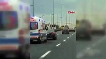 Ambulansın önünü kesen trafik teröristine mükafat gibi ceza!
