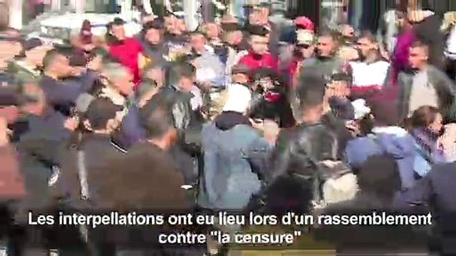 Algérie: des journalistes détenus plusieurs heures