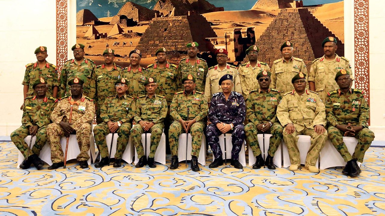 سيناريوهات- المشهد السوداني.. ما المسارات المحتملة للأوضاع في البلاد؟