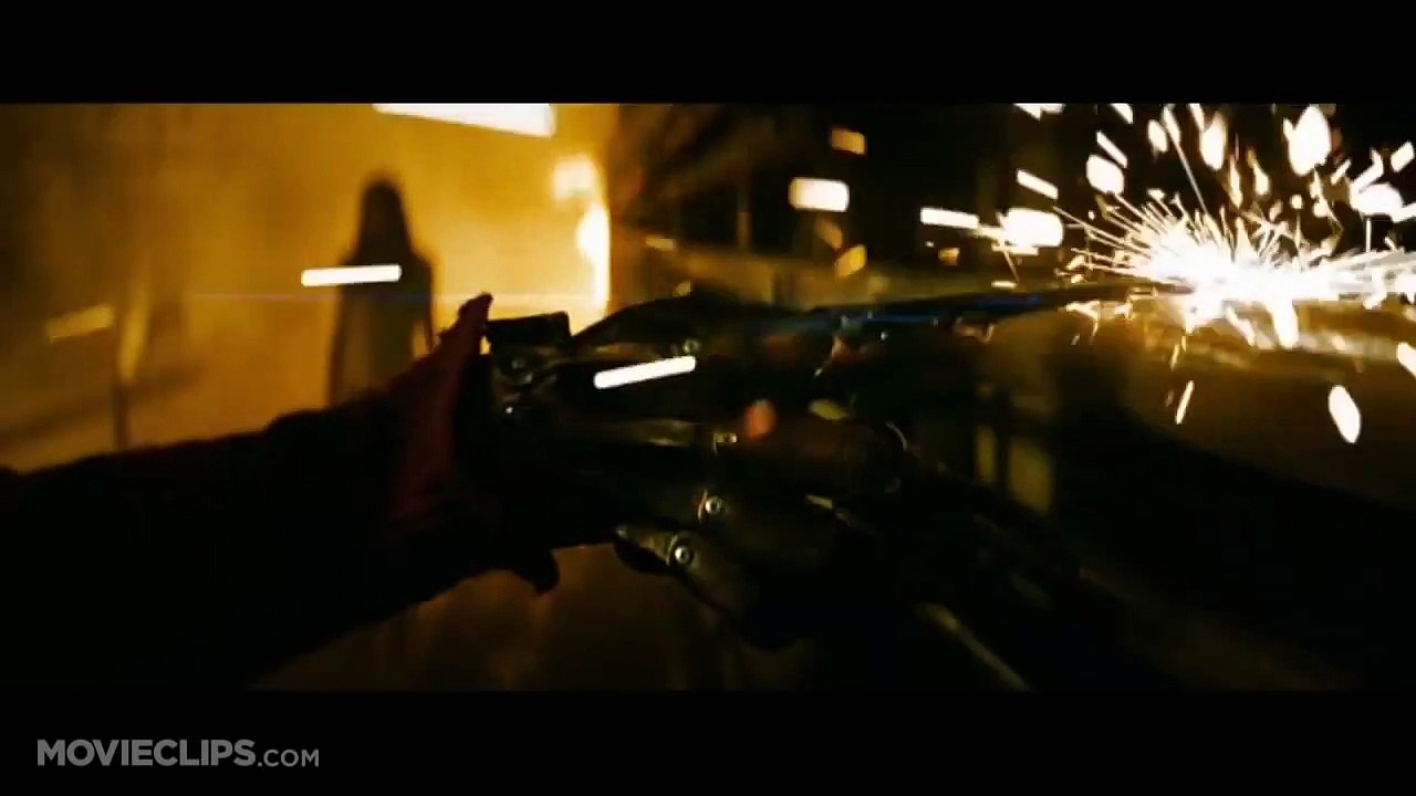 A Nightmare on Elm Street Movie (2010) - Rooney Mara, Freddy Krueger