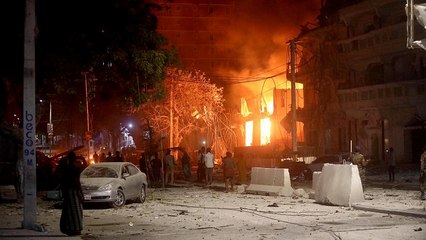 Al Shabaab ataca hotel no centro de Mogadíscio