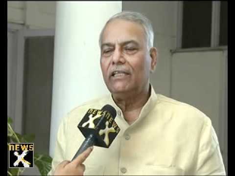 Yashwant Sinha slams PM Manmohan Singh over Pak remark
