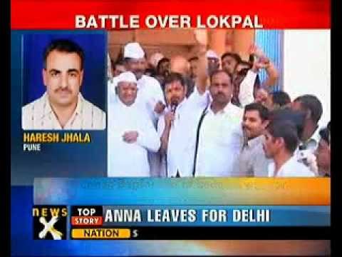 Lokpal battle: Anna leaves for Delhi to fast at Jantar Mantar