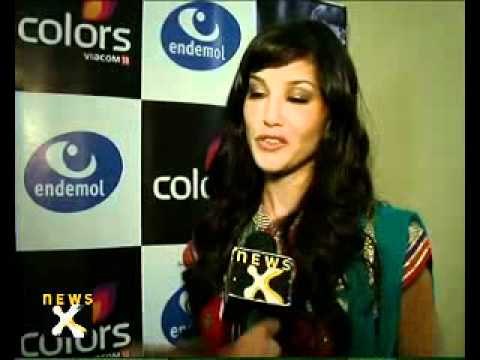 I am looking forward to my Bollywood debut: Sunny Leone