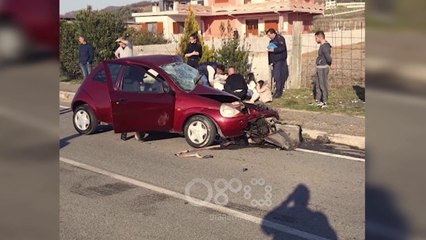 Ora News - Durrës, 1 i vdekur dhe 4 të plagosur nga përplasja e dy makinave
