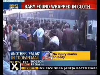 Abandoned baby girl found on train in West Bengal-NewsX