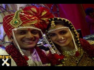 Stars rock in Ritesh, Genelia marriage ceremony -NewsX