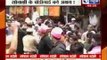 India News : Akshay and Sonakshi seek blessings Ajmer dargah
