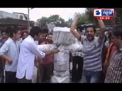 Pakistan army vs Indian army: Protest against killing of five troops