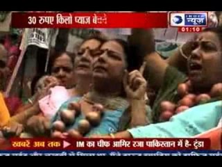 India News : Delhi govt begins onions sale at Rs 50 per kg from Saturday