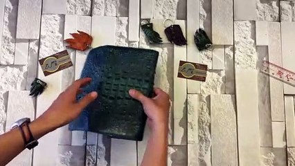 Bóp Cầm Tay Đeo Chéo Nữ Da Cá Sấu Xanh Rêu VR360 liên hệ 0989208844