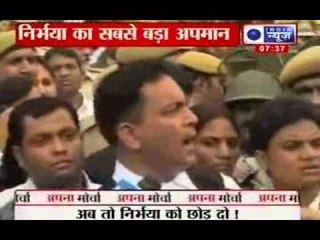 Delhi Gangrape defence lawyer AP Singh's remark draws ire on Twitter