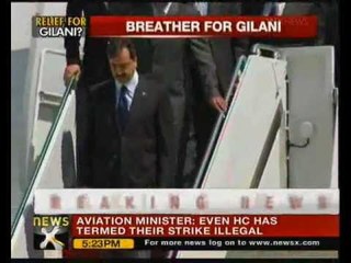 Gilani can't be stopped from performing duties: Pak court - NewsX