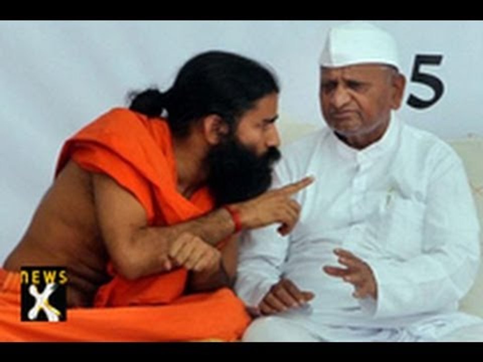 Team Anna downplays Ramdev-Gadkari meet - NewsX
