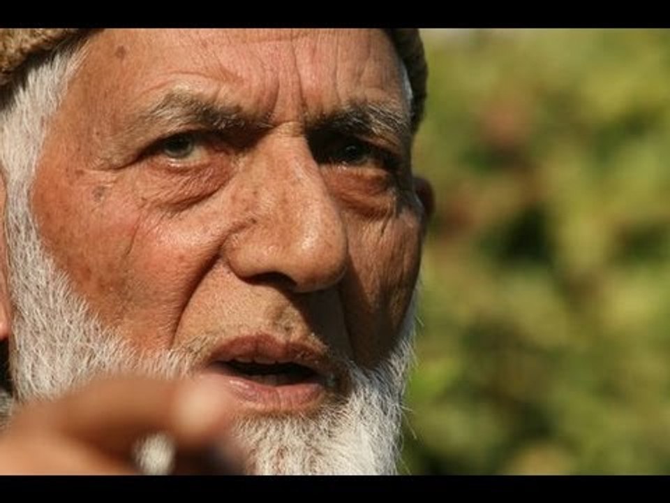 Geelani calls for bandh against 'politicisation of Amarnath Yatra' - NewsX