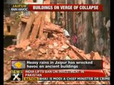 Municipal Corporation demolishes dilapidated buildings in Jaipur - NewsX
