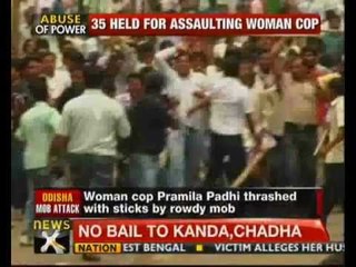 J&K: Women officer molested by mob - NewsX