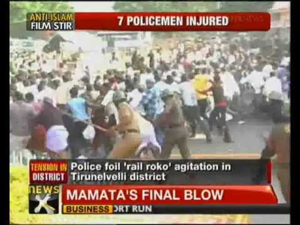 Anti-Islam film: Protest turns violent in TN, 7 policemen injured - NewsX